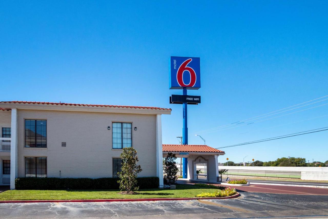 Motel 6-Euless, Tx - Dfw West Eksteriør billede